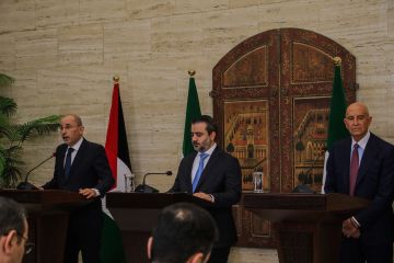 الخارجية السورية تصدر بيانا حول خارطة طريق لحل الأزمة في السويداء الخارجية السورية تصدر بيانا حول خارطة طريق لحل الأزمة في السويداء