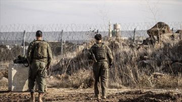 إصابة ضابط إسرائيلي بجروح جراء انفجار في موقع تابع له في جنوب سوريا إصابة ضابط إسرائيلي بجروح جراء انفجار في موقع تابع له في جنوب سوريا