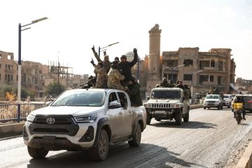 الشرع وترمب يؤكدان هاتفيا أهمية وحدة سوريا ومكافحة داعش 