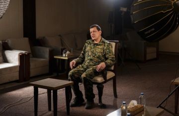 في خضم معارك الرقة... قائد قسد يتوجه لدمشق للقاء الشرع في خضم معارك الرقة... قائد قسد يتوجه لدمشق للقاء الشرع