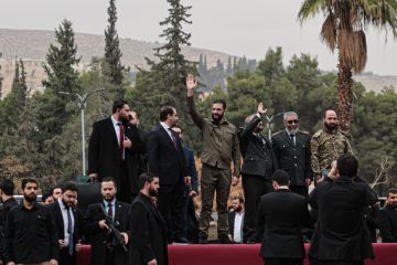 رعب في إسرائيل من تنامي قوة الشرع بعد حسم الشرق وسوريا الجديدة كابوس إسرائيل القادم.. فات الأوان رعب في إسرائيل من تنامي قوة الشرع بعد حسم الشرق وسوريا الجديدة كابوس إسرائيل القادم.. فات الأوان