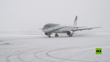 لقطات حصرية لقناة RT على وصول الرئيس أحمد الشرع إلى موسكو
