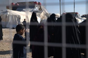 العراق يفصل محتجزي داعش ويودع قياداته البارزة سجنا عالي الحراسة قرب مطار بغداد