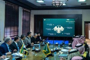 سوريا والصندوق السعودي للتنمية يبحثان تمويل مشاريع قد تصل إلى 1.5 مليار دولار سوريا والصندوق السعودي للتنمية يبحثان تمويل مشاريع قد تصل إلى 1.5 مليار دولار