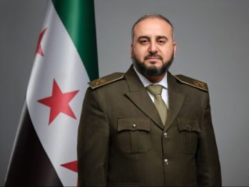 وزير الدفاع السوري يشيد بانضباط وتضحيات الجيش ويتفقد تطبيق وقف إطلاق النار مع قسد