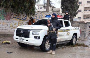 الداخلية السورية تخصص مراكز لتسوية أوضاع عناصر قسد مع تحذير قانوني