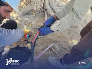 تجهيز محولة كهربائية في تجمع الغضبان ببلدة حوايج ذيبان
