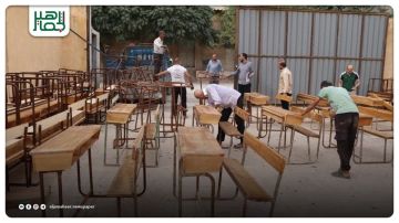 دعم مدارس مجمع الباب بـ 250 جزءا خشبيا للمقاعد المدرسية دعم مدارس مجمع الباب بـ 250 جزءا خشبيا للمقاعد المدرسية