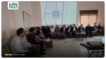 اجتماع موسع لمدير المدينة الصناعية في معرة النعمان مع الصناعيين اجتماع موسع لمدير المدينة الصناعية في معرة النعمان مع الصناعيين