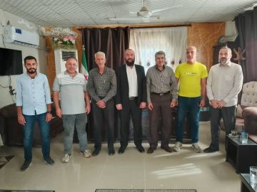 رئيس اتحاد عمال محافظة ديرالزور يستقبل إدارة النادي العمالي رئيس اتحاد عمال محافظة ديرالزور يستقبل إدارة النادي العمالي