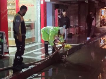 وفاة امرأة جراء انهيار جدار نتيجة العاصفة الجوية في جرمانا وفاة امرأة جراء انهيار جدار نتيجة العاصفة الجوية في جرمانا