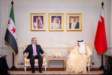 الشيباني والزياني يبحثان تعزيز العلاقات السورية البحرينية الشيباني والزياني يبحثان تعزيز العلاقات السورية البحرينية