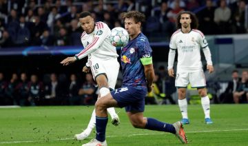 ريال مدريد يحقق فوزه الثالث تواليا برباعية بشباك لايبزيغ قبل مواجهة الكلاسيكو أمام برشلونة ريال مدريد يحقق فوزه الثالث تواليا برباعية بشباك لايبزيغ قبل مواجهة الكلاسيكو أمام برشلونة