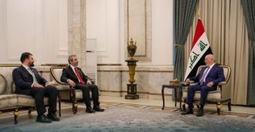 الشيباني والرئيس العراقي يؤكدان على التنسيق لدعم الاستقرار بالمنطقة الشيباني والرئيس العراقي يؤكدان على التنسيق لدعم الاستقرار بالمنطقة