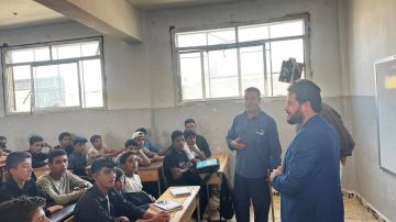 إدارة منطقة البصيرة تواصل جولاتها الميدانية لتقييم واقع المدارس واحتياجاتها في منطقة الشحيل إدارة منطقة البصيرة تواصل جولاتها الميدانية لتقييم واقع المدارس واحتياجاتها في منطقة الشحيل