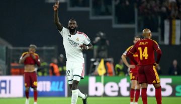 ريال مدريد يقلب الطاولة على روما بعد تأخره بثلاثية الى انتصار مثير بدوري الابطال ريال مدريد يقلب الطاولة على روما بعد تأخره بثلاثية الى انتصار مثير بدوري الابطال