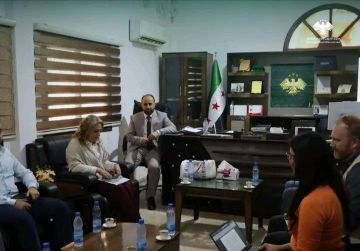 اجتماع ثلاثي لبحث دعم المشاريع الزراعية وسبل العيش في دير الزور