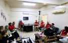 الهلال الأحمر بالحسكة يبحث مع الصليب الأحمر البريطاني تعزيز الاستجابة الإنسانية