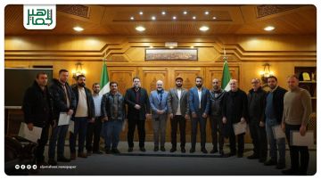 محافظ حلب يكرم موظفي الأمانة العامة