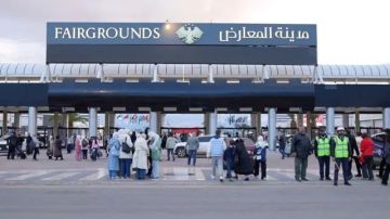 معرض دمشق الدولي للكتاب: عناوين مثيرة للجدل وأخرى جديدة بعد عقود من المنع معرض دمشق الدولي للكتاب: عناوين مثيرة للجدل وأخرى جديدة بعد عقود من المنع