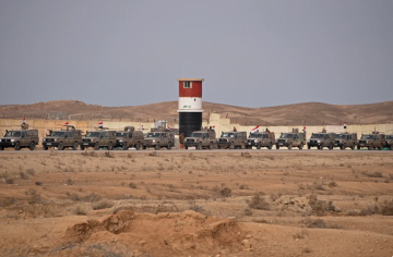 تقارير: واشنطن تنقل نحو ألفي محتجز من داعش من أصل 7 آلاف من سوريا للعراق تقارير: واشنطن تنقل نحو ألفي محتجز من داعش من أصل 7 آلاف من سوريا للعراق