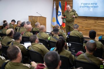 رئيس أركان الجيش الإسرائيلي: 2026 عام عمليات هجومية مكثفة على خطوط التماس رئيس أركان الجيش الإسرائيلي: 2026 عام عمليات هجومية مكثفة على خطوط التماس