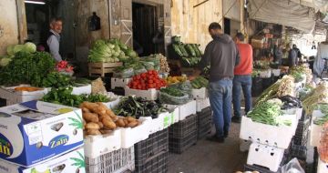 لجنة الاستيراد والتصدير تمنع دخول الفروج وأصناف من الخضروات