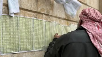 الرقة تفتح أبواب سجونها، والعائلات تبحث عبثا عن آلاف المفقودين الرقة تفتح أبواب سجونها، والعائلات تبحث عبثا عن آلاف المفقودين