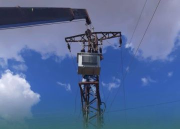 تركيب محولتين كهربائيتين في قرية البوليل بريف دير الزور الشرقي تركيب محولتين كهربائيتين في قرية البوليل بريف دير الزور الشرقي