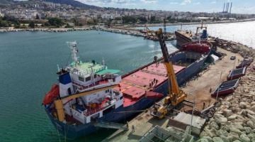 رويترز: روسيا ستسلم شحنة من مكثفات النفط والغاز لسوريا في تشرين الأول