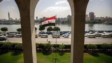 بينهم سوريون.. مصر تبعد أجانب لأسباب أمنية