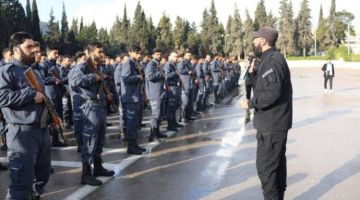 تفاوت في رواتب مقاتلي الجيش السوري الجديد.. هل انتهت الفصائلية فعلا؟