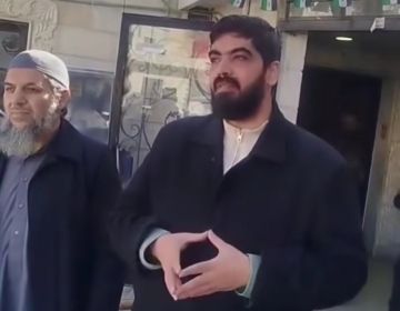 دعوة لمنع الأطباء الرجال بقسم التوليد في التل واقتحام مقهى بحمص بسبب الإفطار في رمضان دعوة لمنع الأطباء الرجال بقسم التوليد في التل واقتحام مقهى بحمص بسبب الإفطار في رمضان