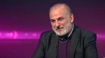 جمال سليمان يعرب عن الأمل في تحسن الأوضاع الاقتصادية والأمنية بسوريا جمال سليمان يعرب عن الأمل في تحسن الأوضاع الاقتصادية والأمنية بسوريا