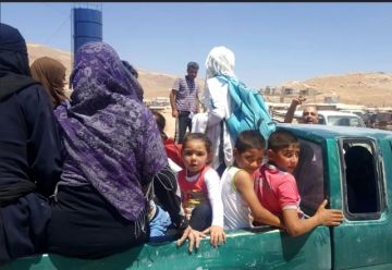 آلاف اللاجئين السوريين في لبنان يعودون خشية تصاعد المواجهات بين إسرائيل وحزب الله