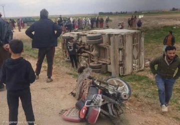 وفاة سائق دراجة نارية في تصادم عنيف مع سيارة عمال على طريق تل بيدر علوني شمال الحسكة