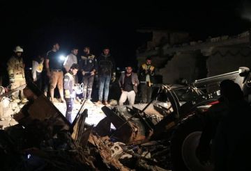 سوريا.. قتلى وإصابات بانفجار داخل منزل فيه ألغام ومكونات صواريخ غربي حلب (صور)