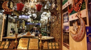 ارتفاع أسعار الحلويات في الأسواق السورية مع اقتراب عيد الفطر