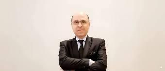 رعاية الكبار والصغار في السن أحد المقاييس المهمة لنجاح الدول اقتصاديا وأخلاقيا الزنبركجي: الدول التي حققت تنمية مستدامة لم تبدأ بالاقتصاد فقط بل بالإنسان أيضا رعاية الكبار والصغار في السن أحد المقاييس المهمة لنجاح الدول اقتصاديا وأخلاقيا الزنبركجي: الدول التي حققت تنمية مستدامة لم تبدأ بالاقتصاد فقط بل بالإنسان أيضا