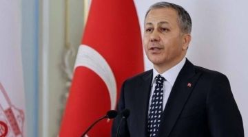 وزير الداخلية التركي يطلق تصريحات تتعلق بتنظيم أوضاع السوريين.. ما أبرزها؟ وزير الداخلية التركي يطلق تصريحات تتعلق بتنظيم أوضاع السوريين.. ما أبرزها؟