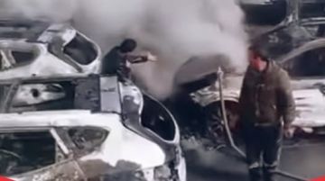 حريق بالمنطقة الحرة في معبر نصيب بشظايا صاروخ ايراني