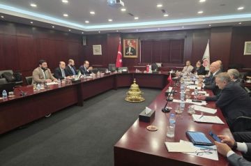 تركيا وسوريا تعتزمان إقامة نظام رقمي متطور للنقل العابر