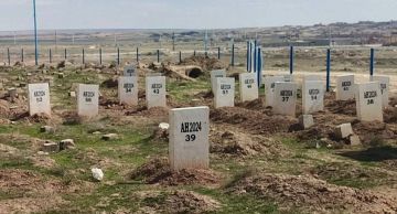 مقبرة جماعية مجهولة في بلدة الهول تضم نحو 2000 قبر مقبرة جماعية مجهولة في بلدة الهول تضم نحو 2000 قبر