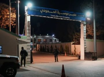 عودة عشرات آلاف السوريين من لبنان.. والاستنفار مستمر لاستقبال العائدين عودة عشرات آلاف السوريين من لبنان.. والاستنفار مستمر لاستقبال العائدين