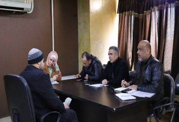 دمشق تعيد موظفين فصلوا أثناء الثورة (فيديو) دمشق تعيد موظفين فصلوا أثناء الثورة (فيديو)