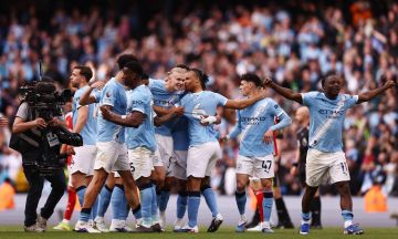مانشستر سيتي يشعل صراع لقب الدوري الانكليزي بفوزه المثير على ارسنال المتصدر