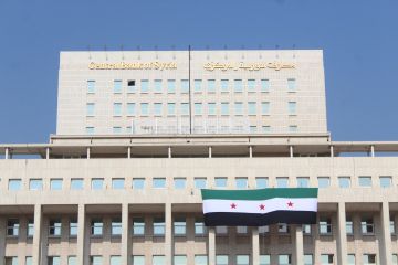 مصرف سوريا المركزي يوضح آلية تسليم الحوالات ويؤكد تأجيل التنفيذ حتى الأول من أيار