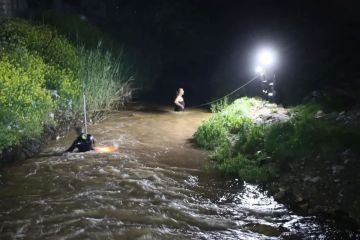 انفجار مخلفات حرب في مدرسة بدرعا وانتشال جثمان طفل غريق في حلب