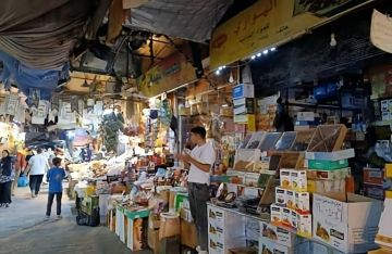 إخلاء سوق باب سريجة في دمشق: الروائح المزعجة تثير الجدل حول مصير الأسواق التاريخية