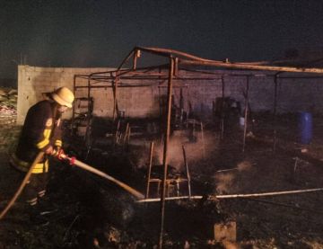 وفاة خمسة أطفال وإصابة آخرين بحريق في مخيم بريف دمشق